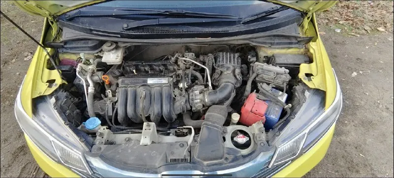 ⚡продам срочно!!!⚡ 💥по низу рынка❗💥 💫honda fit 2014 год, 1,5 бензин (гибрид), автомат, передний привод, 195 тыс пробег. авто в отличном состоянии, чистокровный японец, в машине работает всё! ✅климат, без ключевой доступ, старт/стоп, 4эл. стеклоподъёмника, мультируль, головное устройство android с навигацией, режим eko, 2 ключа, свежая резина на дисках. ✅выглядит очень хорошо, салон не затертый, кузов без рыжиков. очень динамичный и экономичный авто, расход по паспорту 3л/100, разгон 8,4 сек. 🚀 переоформление без проблем, могу присутствовать в мрэо. цена 850тыс. руб. хорошим людям, хороший торг. тел: +79496849154 📞 звоните: +7(949)6849154 - фотография - 9