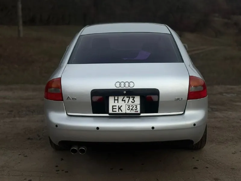 Ауди а6 2003 года 3.0. бензин пробег 202000. тысяч оригинал!! двигатель коробка без каких либо нареканий! кузов без единого рыжья. зеленая автотека ! очень богатая комплектация! мульти руль, электро сиденья, память сидений, люк, кожаные сиденья, климат контроль, круиз контроль, магнитофон андроид. доки чистые любое переоформление! цена 585.000 все вопросы +79494637048 - фотография - 3