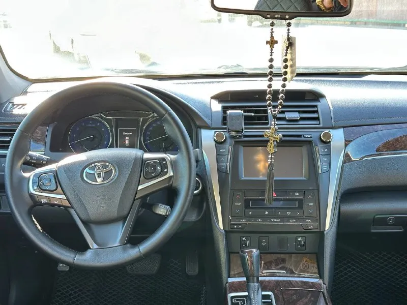 Продаю toyota камри 2016 г. пробег 138000. сам хозяин, один владелец. 2200000. +79370968889 📞 звоните: +7(937)0968889 - фотография - 7