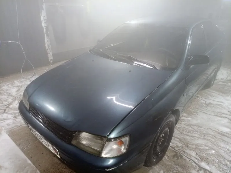 Продам toyota carlna 1994 года по документам всё чотка станет на 180 заводится едить ест небольшой минус нада поменять помпу и поменять предохранители цена 180 небольшой торг +79494859303 можна обмен 📲 tg: дедушка шкаф 📞 звоните: +7(949)4859303 - фотография - 6