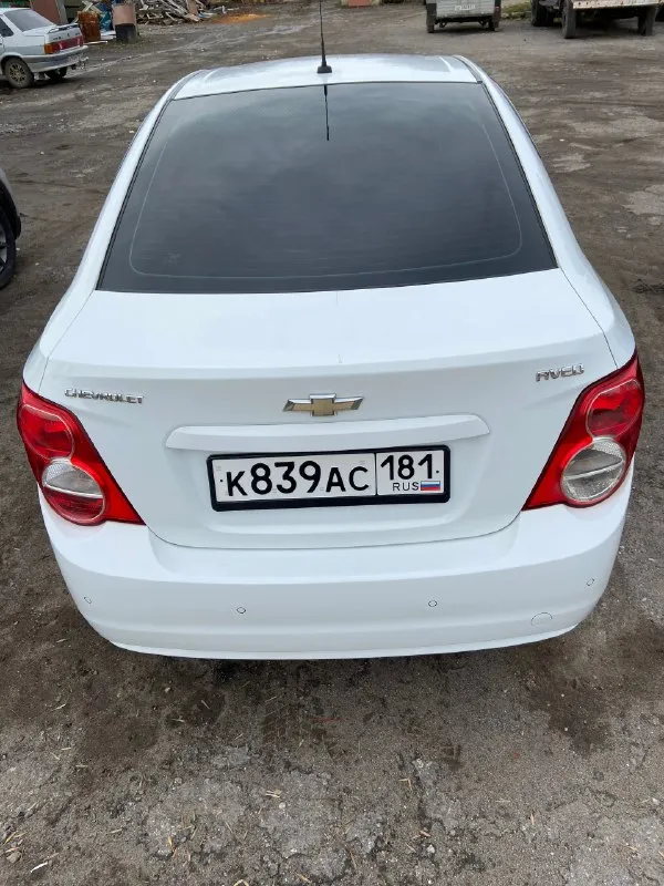 Продам chevrolet авео, 2013 год 1.6 (обычный надежный гидротрансформатор) максимальная комплектация. обслужена, масла, фильтра и тд. поменяны. авто свет, круиз контроль, авто запуск с брелка, подогревы, новая зимняя резина на шипах. телефон +79591272516 телеграмм на этом же телефоне. г. стаханов 650т. р. 📞 звоните: +7(959)1272516 - фотография - 5