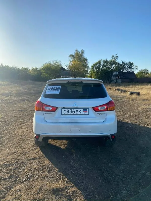 Продам mitsubishi аутлендер спорт 2014г. в хорошем состоянии, в хорошей комплектации:электрорегулировка сидений, 4есп, подогревы передних сидений, кондиционер, круиз контроль, кнопка старт/стоп, под рулевые лепестки, подключаемый полный привод, абс, стоит хороший свет, хорошая музыка с сабвуфером. машина полностью обслужена, полная замена масла в коробке, масло в двигателе менялось каждые 6-7 тыс. , в июне полировка и нанесение керамики на кузов, 2 комплекта 18 резины. цена: 1.399.000₽ все вопросы по +79494682440 светлана. 📞 звоните: +7(949)4682440 - фотография - 2
