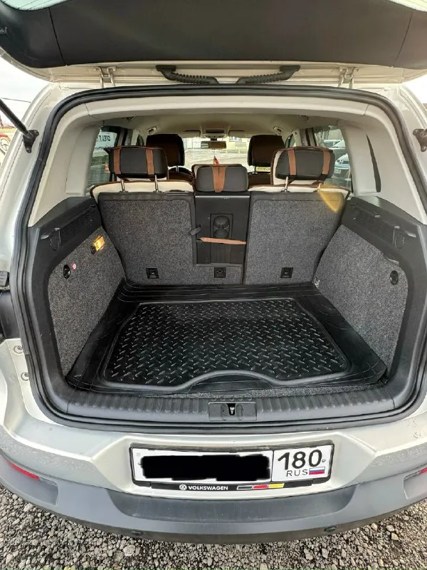 Цена 1420 000 рублей volkswagen тигуан / volkswagen tiguan 1 рест 2014 в родном окрасе❗️ мотор 1.4т, новая турбина коробка автоматическая климат контроль, датчик температуры за бортом бортовой компьютер, датчик дождя, датчик света, задний парктроник с камерой заднего вида, подогрев сидений (3 режима), подогрев зеркал, мультируль, установлена магнитола, шумоизоляция. ходовая в идеальном состоянии! возможно продажа в кредит! автотеку скину по запросу. на этом номере телеграмм +7949 333 17 30 📞 звоните: +7(949)3331730 - фотография - 6