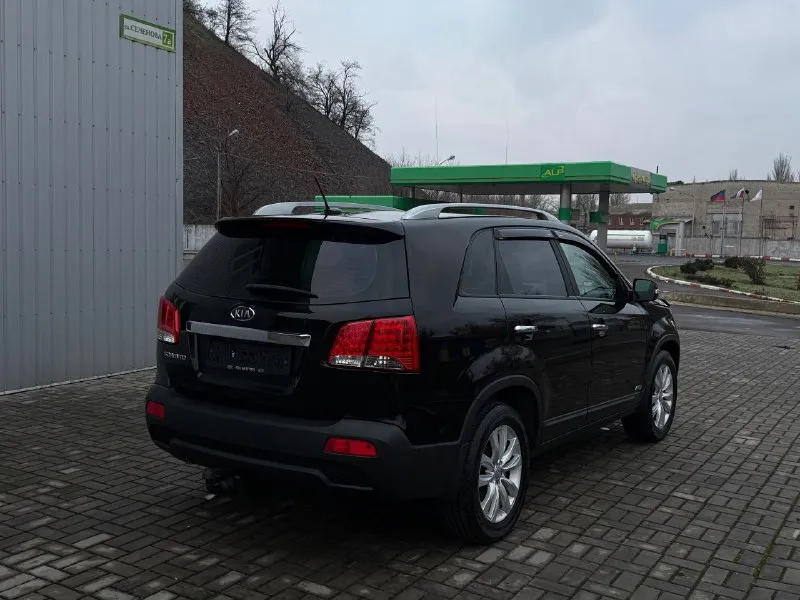 В продаже
Kia sorento
Год выпуска 2011
Кузов весь в заводском окрасе
Мотор и коробка работает идеально
Ходовая часть в идеальном состоянии
Днище в отличном состоянии
Салон ухожен
Полностью весь обслужен
Документы в порядке
Полное переоформление в мрэо
Самая максимальная комплектация
7 Мест
Панорамная крыша
Полный привод
Старт стоп
Без ключевой доступ
Камера заднего вида
Климат контроль
Круиз контроль
«И т. Д. ».
Все вопросы по телефону
+79495098886
Цена 1 400 000 - фотография - 3