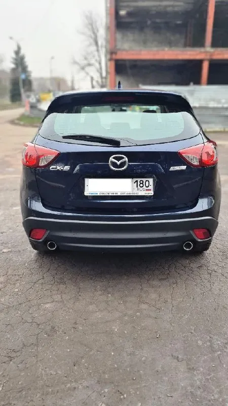 Mazda cx-5 2015 i рестайлинг, комплектация drive, 2.0. передний привод (японская сборка). не участвовал в дтп. кузов в родной краске. своевременно обслуживался у официального дилера (подтверждено сервисной книжкой). полный комплект ключей и документов. оригинальный птс. с машиной идёт комплект летней резины на оригинальных легкосплавных дисках. машина полностью обслужена, проведено то, произведен ремонт ходовой части, вложений не требуется +79490137324 📞 звоните: +7(949)0137324 - фотография - 8