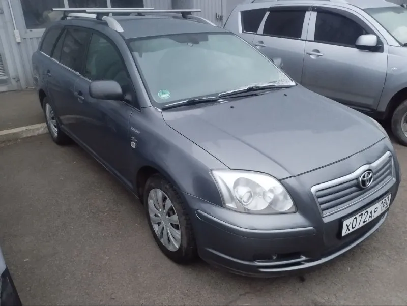 Продам toyota авенсис т250 в универсале, с самым экономичным и надежным 2литровым турбодизелем, в паре с неубиваемой механической кпп. 2003 год рождения. расход по городу 7-8л. топливная полностью исправна ( надежные недорогие форсунки не такие как на 2.2 моторе). машина очень мягкая, клиренс поднял на 2см в круг, завод не предполагал эксплуатацию по нашим ровным дорогам. машина не новая, поэтому следов эксплуатации хватает. богажник огромный сидухи складываются в ровный пол. есть богажник на крыше. вобщем отличная рабочая лошатка. цена 650тыс руб. полное переоформление. донецк 9493790839 📲 tg: александр 📞 звоните: +7(949)3790839 - фотография - 2