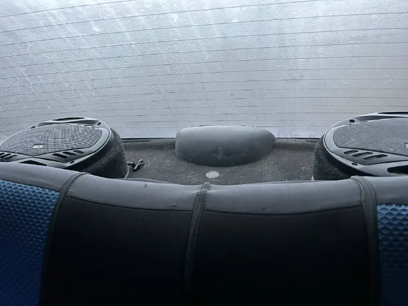 Срочно lanos 1998 1.5л бензин/газ(газ вписан но его нужно доработать) 170.000р торг уместен 🚨 машина стояла 2 года. решили её продать, перед продажей перебрали всю ходовую, чтобы на ней можно было доехать без хрустов. заменили тормозные диски+колодки. электрика в норме. свечи поменяли+бронепровода+катушка датчики все поменяны. единственное по ходовой резинки рычагов нужно поменять. (2резинки задних рычагов) установлены колонки+магнитола(достаточно не плохая музыка) мотор+коробка в норме сел и поехал. при запуске поменяли масло в двигателе+фильтра стартер абсолютно новый ему недели нет. внешне машина в рыжиках это видно по фото. пороги гнилые говорю сразу но не так что дно видно и пальцем можно дырку сделать, пороги гнилые просто нужен толковый хозяин который сделает пороги. заднее стекло с подогревом оно работает просто предохранитель нужно перепаять в блоке. это работы на 1час. по машине рассказал все без преувеличения и уменьшения. резина стоит новая зимняя(в этом году 📞 звоните: +7(949)0030365 - фотография - 9