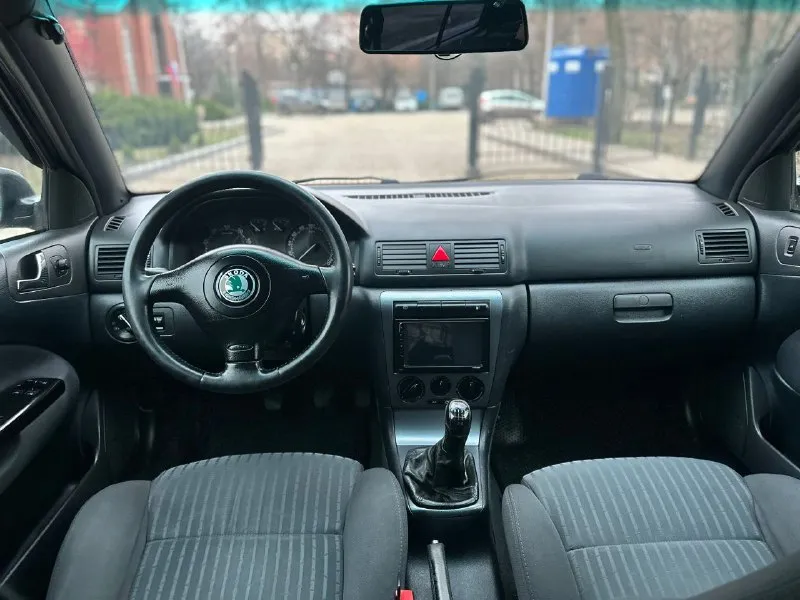 Продам skoda octavia tour 2007 1.6 автомобиль в отличном состоянии без дефектов (гнили, коррозии, ржавчин. ) двигатель работает отлично не дымит не троит коробка без нареканий ходовая часть вся перебрана без вложений днище пороги абсолютно целое без дыр и тд. по электрике работает все. без дтп. комплектация:кондиционер, усилитель руля (гур), центральный замок, остекление все родные, птс оригинал, электрорегулируемые зеркала, обогрев зеркал, передние электростеклоподъёмники, подогрев сидений, регулировка рулевой колонки, регулировка сидений по высоте, андроид магнитола хорошая акустика aux bluetooth, очень вместительный багажник, подушка безопасности airbag, зимняя резина в комплекте, сервисные книги, остальные вопросы по телефону, возможно продажа в кредит. переоформление по дкп или в мрэо. цена:625.000 +79494401992 +79494501154 - фотография - 5