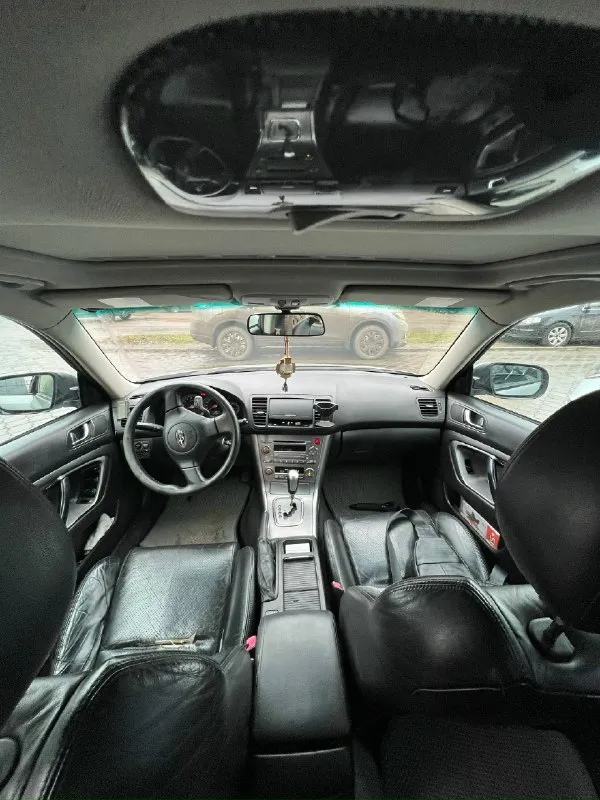 Продам subaru legacy 2.0 at. 2006 года. состояние нормальное, была произведена замена двс на пробеге 168768км. , фото замены. двигатель из японии с реальным пробегом 16700км. , замена масла в коробке и редукторах, замена рулевой рейки. машина полностью обслужена. реальный пробег 225000км. цена 750000₽ +79493759287 📞 звоните: +7(949)3759287 - фотография - 5