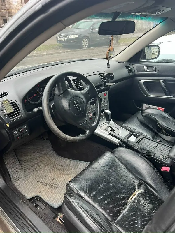 Продам subaru legacy 2.0 at. 2006 года. состояние нормальное, была произведена замена двс на пробеге 168768км. , фото замены. двигатель из японии с реальным пробегом 16700км. , замена масла в коробке и редукторах, замена рулевой рейки. машина полностью обслужена. реальный пробег 225000км. цена 750000₽ +79493759287 📞 звоните: +7(949)3759287 - фотография - 6