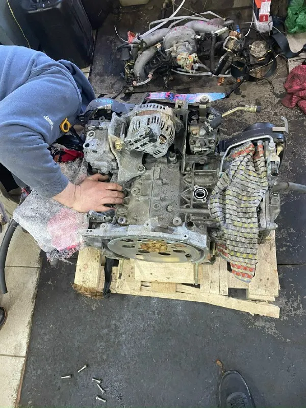 Продам subaru legacy 2.0 at. 2006 года. состояние нормальное, была произведена замена двс на пробеге 168768км. , фото замены. двигатель из японии с реальным пробегом 16700км. , замена масла в коробке и редукторах, замена рулевой рейки. машина полностью обслужена. реальный пробег 225000км. цена 750000₽ +79493759287 📞 звоните: +7(949)3759287 - фотография - 8