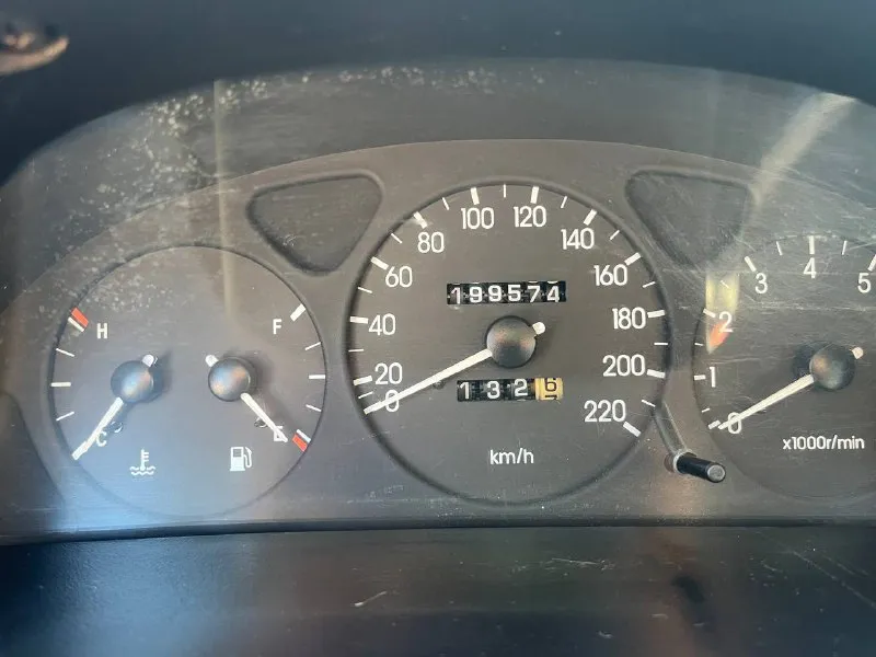 ⚡⚡⚡chevrolet lanos (ланос) 2008⚡⚡⚡ максимальная комплектация sx (кондиционер, подушка безопасности, гур, электростеклоподьемники, тахометр, часы, бортовой компьютер) двигатель 1,5 ( компрессия в каждом цилиндре 14) в отличном состоянии, кузов блестит 🚗 без рыжиков, после полировки, стаканы как новые. двигатель масло не расходует, не дымит. кпп не хрустит и не вылетает, переключается четко. ходовая как мячик🏀 без посторонних звуков. кондиционер работает❄( заправлять не нужно) салон чистый после химчистки в идеале! зимняя резина nokian автомобиль не требует абсолютно не каких вложений! переоформление без проблем, без запретов и ограничений. цена 330 000 рублей, не большой торг. осмотр енакиево. телефон: +79495635501 +79496461985 - фотография - 10