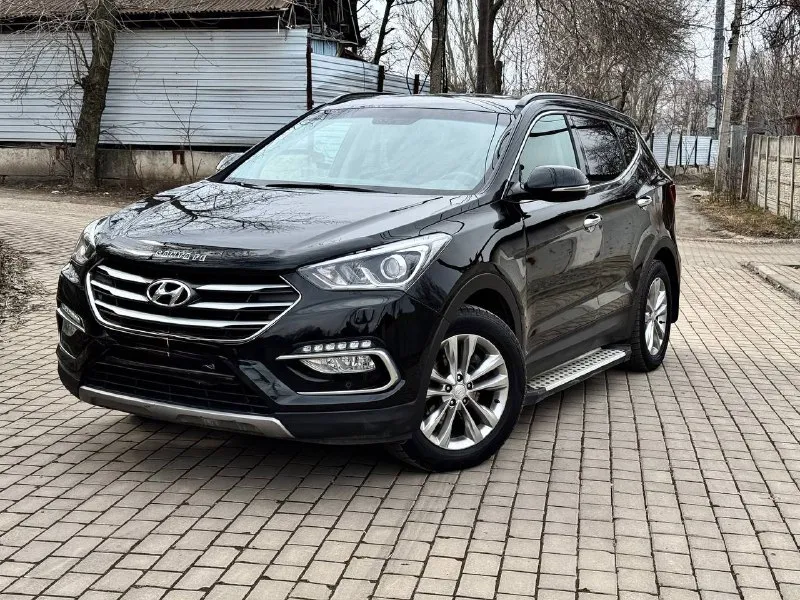 Hyundai santa fe 2016 года 2 владельца официальна куплена в автосалоне 2.4 бензин 136.000 км пробег... - фотография