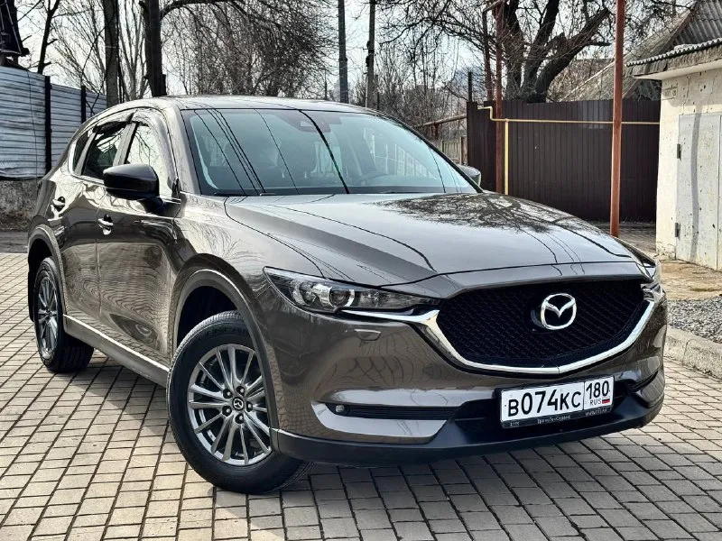 Mazda cx-5 2018 года 2 владельца официальна куплена в автосалоне 2.0 бензин 45.000 км пробег оригина... - фотография
