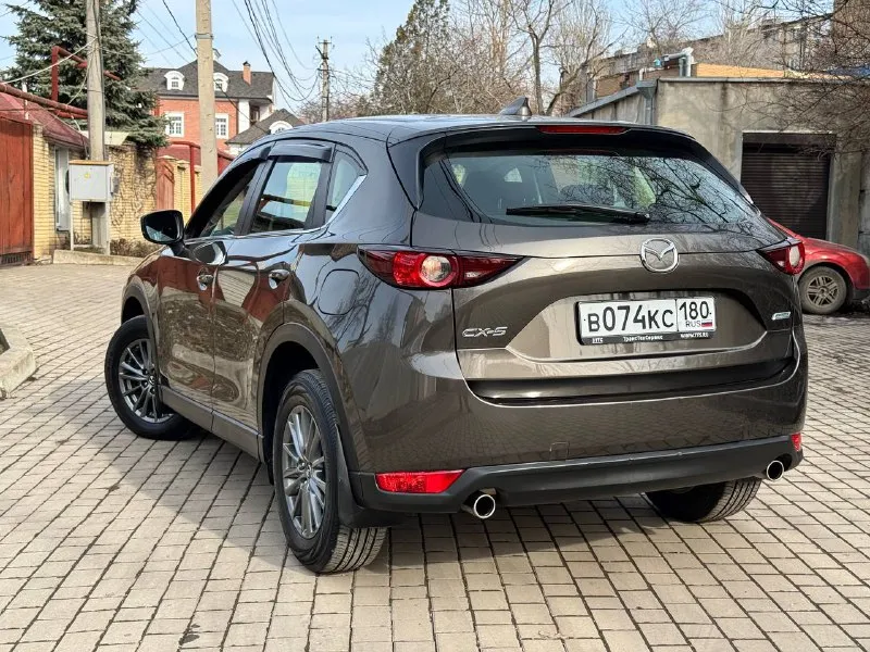 Mazda cx-5 2018 года 2 владельца официальна куплена в автосалоне 2.0 бензин 45.000 км пробег оригинал хорошая комплектация безопасность вся целая состояние нового авто в дтп не участвовала 2.500.000₽ торг строго у капота все интересующие вас вопросы отвечу по тел 📱+7(949) 382-99-05 📍г. донецк 📲 tg: aut⭕️time dnr 📞 звоните: +7(949)3829905 - фотография - 3