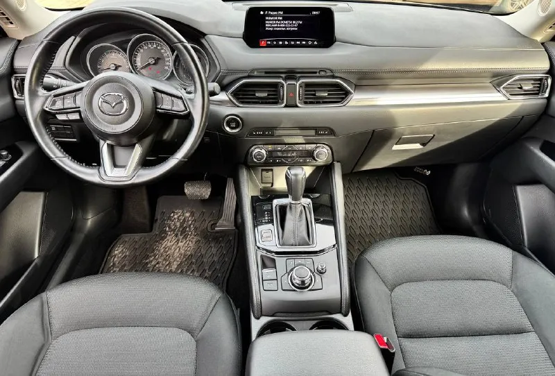 Mazda cx-5 2018 года 2 владельца официальна куплена в автосалоне 2.0 бензин 45.000 км пробег оригинал хорошая комплектация безопасность вся целая состояние нового авто в дтп не участвовала 2.500.000₽ торг строго у капота все интересующие вас вопросы отвечу по тел 📱+7(949) 382-99-05 📍г. донецк 📲 tg: aut⭕️time dnr 📞 звоните: +7(949)3829905 - фотография - 5