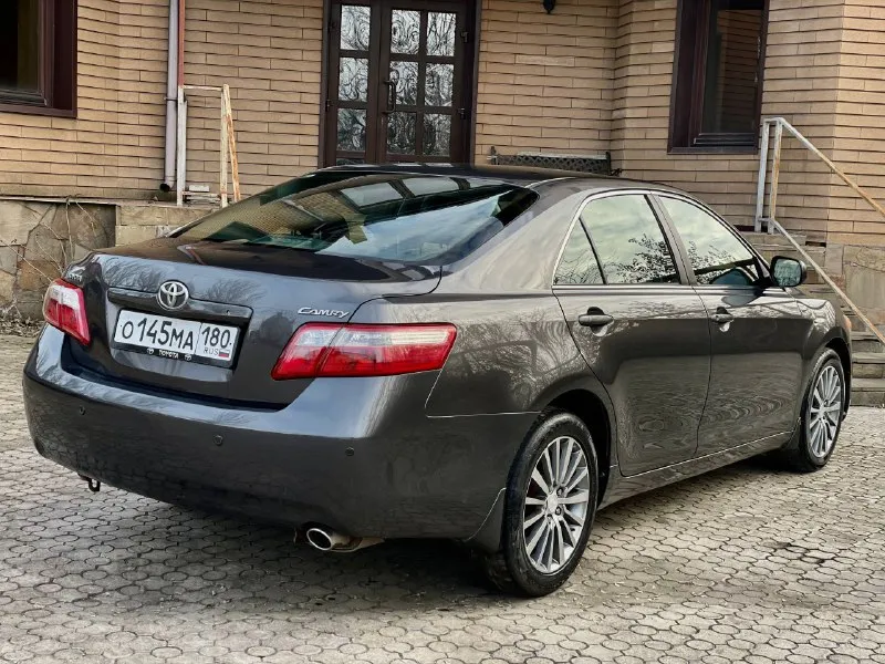 Toyota camry 40 2007 год выпуска 1 владелец с автосалона ✅ три ключа ✅ два комплекта колес зима -лето r16 почти капсула времени пробег 188.000км родной ! гаражное хранение автомобиля мотор 2.4 цена 1.190.000₽ хороший торг ! звоните +7-949-378-26-62 - фотография - 2