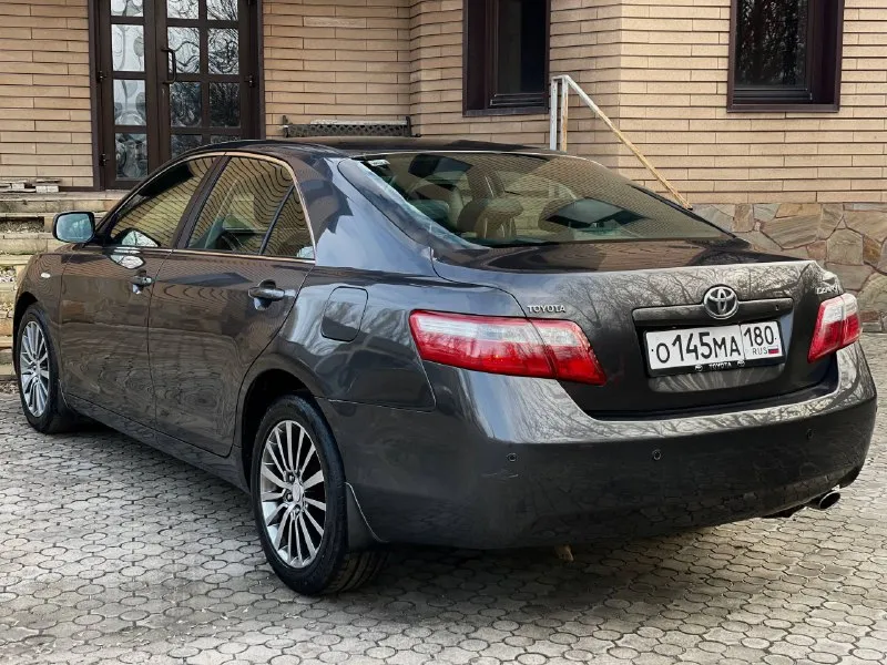 Toyota camry 40 2007 год выпуска 1 владелец с автосалона ✅ три ключа ✅ два комплекта колес зима -лето r16 почти капсула времени пробег 188.000км родной ! гаражное хранение автомобиля мотор 2.4 цена 1.190.000₽ хороший торг ! звоните +7-949-378-26-62 - фотография - 3