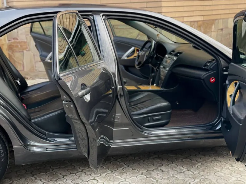 Toyota camry 40 2007 год выпуска 1 владелец с автосалона ✅ три ключа ✅ два комплекта колес зима -лето r16 почти капсула времени пробег 188.000км родной ! гаражное хранение автомобиля мотор 2.4 цена 1.190.000₽ хороший торг ! звоните +7-949-378-26-62 - фотография - 5