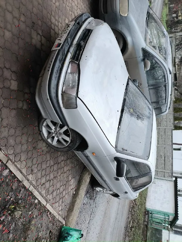 Hyundai 120к титаны, газ бензин, едите заводится с документами срочно продам звоните +7 (949) 074-35-57 пишите +79494401917 тг 📞 звоните: +7(949)0743557 - фотография - 3