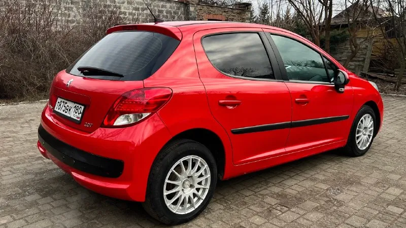 Здравствуйте продам peugeot 207 2010 год, в собственности уже давно, я второй владелец вложений никаких не требует, автомобиль полностью обслужен и готов к дальнейшей эксплуатации, двигатель, коробка передач абсолютно без нареканий, никаких не исправности нет, работает все в штатном режиме в дтп не участвовала, в комплекте колеса зима/лето, за машиной ухаживала, и своевременно обслуживала, сигнализация с автозапуском, хорошая мультимедиа, камера заднего вида. за машину не стыдно готова на любые проверки, подробно на все вопросы отвечу по телефону +7949684-48-38 цена 510 000₽. 📞 звоните: +7(949)6844838 - фотография - 6