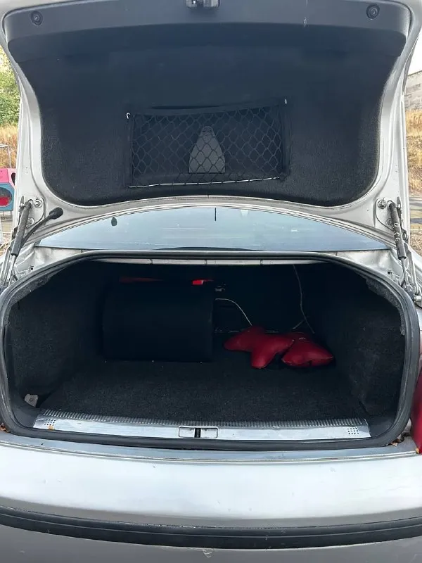 Всем добрый день! в продаже skoda суперб 2004 года двигатель после кап ремонта коробка отлично по кузову нюансы видно ! дно пороги целые! полное переоформление!✅️ цена 550 торг!🔥 +79499414601 - звонки, телеграмм! 📞 звоните: +7(949)9414601 - фотография - 8