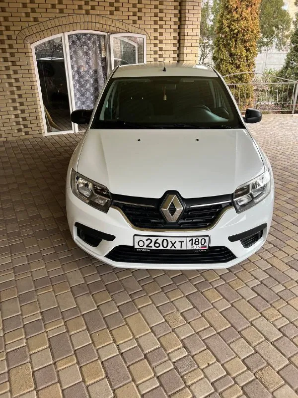 Продам reno logan 2019 г в состоянии нового авто! 1:6 коробка-автомат пробег -102 км год-2019 продам... - фотография