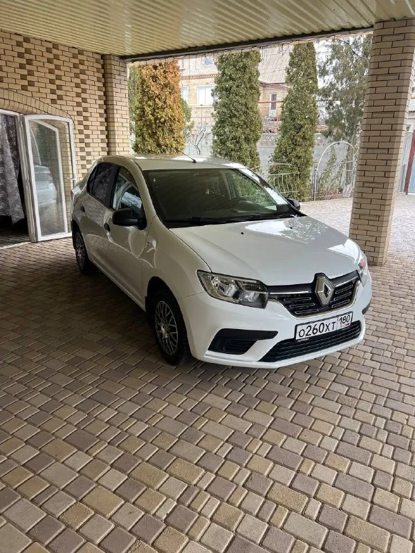 Продам reno logan 2019 г в состоянии нового авто! 1:6 коробка-автомат пробег -102 км год-2019 продам renault логан с супер состоянии, делать ничего не нужно, масла фильтра заменены!2 ключа, центральный замок, подогревы, электро регулировщик фар, лед фары, обработана и обезшумлена! резина новая зима!❄️ машина в родном окрасе цена 1 🍋 15₽ тел 79494162203 в таком состоянии машину не найти!!! донецк/макеевка 📲 tg: @genyaaaaa 📞 звоните: +7(949)4162203 - фотография - 2