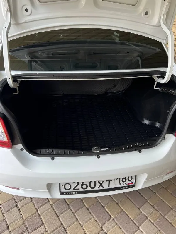 Продам reno logan 2019 г в состоянии нового авто! 1:6 коробка-автомат пробег -102 км год-2019 продам renault логан с супер состоянии, делать ничего не нужно, масла фильтра заменены!2 ключа, центральный замок, подогревы, электро регулировщик фар, лед фары, обработана и обезшумлена! резина новая зима!❄️ машина в родном окрасе цена 1 🍋 15₽ тел 79494162203 в таком состоянии машину не найти!!! донецк/макеевка 📲 tg: @genyaaaaa 📞 звоните: +7(949)4162203 - фотография - 5