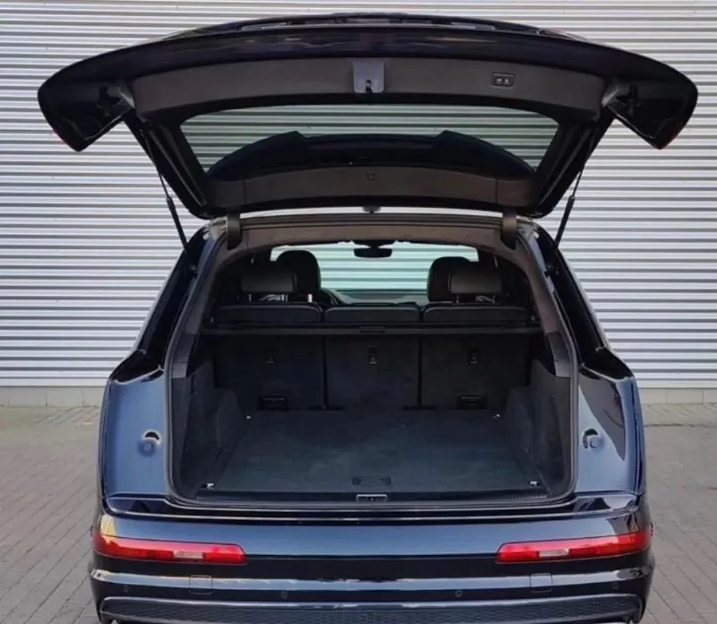 Продам audi q7 3.0 tdi 2017 года выпуска, в эксплуатации с 2018 года, в отличном состоянии. пробег 196 тыс. км, проверяйте чем угодно, салон в идеальном состоянии из кожи nappa, коробка/двигатель без нареканий. замена масла, каждые 7 тыс. авто без вложений от слова совсем, сел и поехал. в личном пользовании более 2х лет. матричная оптика, камера заднего/переднего вида, bang & olufsen, электропривод/вентиляция сидений, доводчики всех дверей, пневма, новая летняя резина на дисках r22, так же отдам комплект r20 на зимней резине. любые проверки на ваших сто. собственник‼️3.999.000‼️г. донецк 89498431343 📞 звоните: +7(949)8431343 - фотография - 5