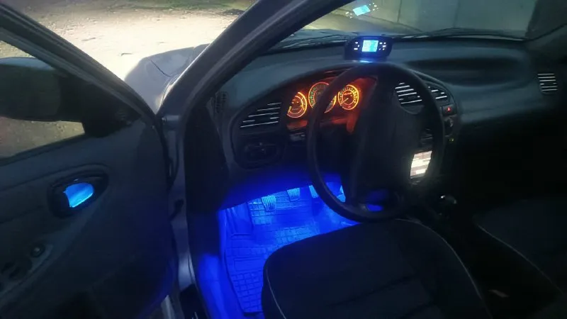 Срочно! ланос 2006г 1.5 механика, пробег 170тыс. кондиционер, гур, все 4 эл. стеклоподьемники, сзади тоже, эл. регулировка зеркала. авто чипован, резвый тянет будь здоров, двигателю ещё жить и жить нареканий нету, кпп всё четенько переключает, ручник держит, печка греет а вот кондёр заправить нужно фрион отдам, новое масло с фильтром, воздушный фильтр, топливный фильтр, тормозные колодки, обслужены суппорта и прокачана новая тормозуха, 4й диск есть ударен, нужно в ремонт его, и подключить камеру заднего вида провода протянуты. авто местный не пригон, с салона в одних руках, пробег родной, с места рвет и тянет будь здоров ланосы 1.6 курят в стороне. осмотр макеевка черёмушки цена 190 торг уместен +79490040934 +79494396010 телеграм 📞 звоните: +7(949)0040934 - фотография - 5