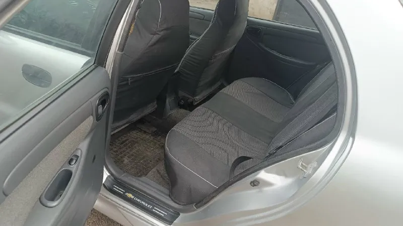 Срочно! ланос 2006г 1.5 механика, пробег 170тыс. кондиционер, гур, все 4 эл. стеклоподьемники, сзади тоже, эл. регулировка зеркала. авто чипован, резвый тянет будь здоров, двигателю ещё жить и жить нареканий нету, кпп всё четенько переключает, ручник держит, печка греет а вот кондёр заправить нужно фрион отдам, новое масло с фильтром, воздушный фильтр, топливный фильтр, тормозные колодки, обслужены суппорта и прокачана новая тормозуха, 4й диск есть ударен, нужно в ремонт его, и подключить камеру заднего вида провода протянуты. авто местный не пригон, с салона в одних руках, пробег родной, с места рвет и тянет будь здоров ланосы 1.6 курят в стороне. осмотр макеевка черёмушки цена 190 торг уместен +79490040934 +79494396010 телеграм 📞 звоните: +7(949)0040934 - фотография - 7