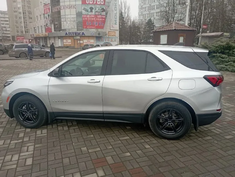 Продам chevrolet equinox lll рестайлинг, авто в отличном состоянии, оригинальный пробег. вложений не требуется. т. +7 949 4548199 📞 звоните: +7(949)4548199 - фотография - 7