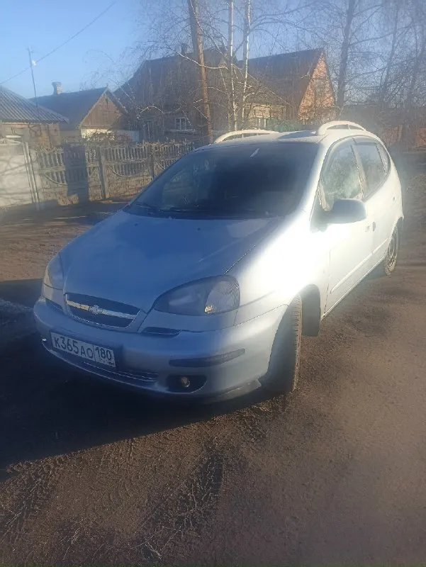 Продам chevrolet реззо 2007г. двигатель 2 л. , коробка механика, установлен газ евро 4,4 стекла подъ... - фотография