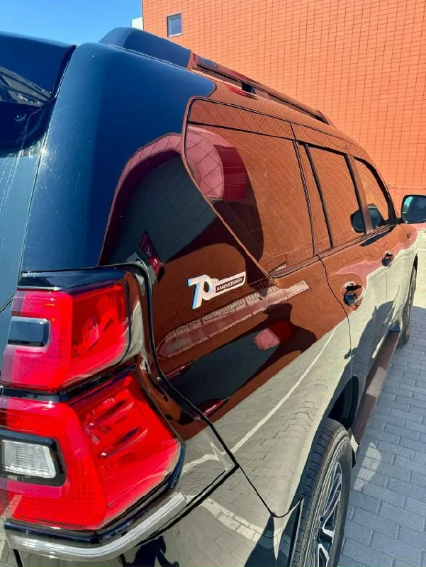 Продажа land cruiser prado 150 год : 2010 пробег:280т оригинальный машина переодета полностью как снаружи так и внутри мотор 3.0 - полностью обслужен, внимания не требует коробка 5ст автомат, работает шикарно по ходовой части вопросов нет, еде тихо и мягко электрика вся исправна по кузову без косяков по документам я хозяин любое переоформление! +79498380708 цена 3400000 торг будет. авто хозяйское, обслуживается во время, на собственной сто!!!!!! за авто не стыдно, кондиционеры, мимо✌️ г. донецк!!!! любое время дня и ночи))) 📞 звоните: +7(949)8380708 - фотография - 4