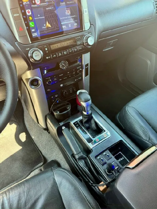 Продажа land cruiser prado 150 год : 2010 пробег:280т оригинальный машина переодета полностью как снаружи так и внутри мотор 3.0 - полностью обслужен, внимания не требует коробка 5ст автомат, работает шикарно по ходовой части вопросов нет, еде тихо и мягко электрика вся исправна по кузову без косяков по документам я хозяин любое переоформление! +79498380708 цена 3400000 торг будет. авто хозяйское, обслуживается во время, на собственной сто!!!!!! за авто не стыдно, кондиционеры, мимо✌️ г. донецк!!!! любое время дня и ночи))) 📞 звоните: +7(949)8380708 - фотография - 9