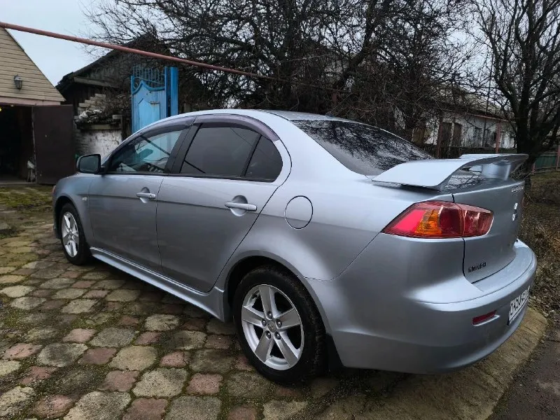 Mitsubishi lancer 10 2008г. мотор 2.0.газ пропан вписан. пробег 138.000т. автомобиль находиться в г.... - фотография