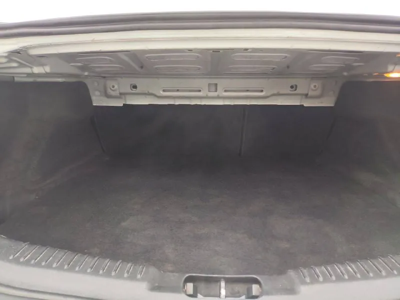 Продам ford mondeo 4, 2009 года выпуска, 2.3 двигатель duratec 161 л. с., акпп 6 ступенчатая aisin tf-81sc, бельгийская сборка. менее 1000 км назад менял акпп на контракт с пробегом 60к. также были заменены 2 передних рычага, рулевые тяги, задние стойки стабилизатора, заменены подушки двигателя и акпп. двигатель работает ровно, не троит, обороты не плавают, ошибок нет. двухзонный климат, подогрев сидений, подогрев лобового. по кузову есть сколы, авто не новое. кости целые, лкп в целом не плохо сохранилось. срочных вложений не требует. комплект лета в подарок, на сезон хватит. я хозяин, авто на мне, езжу каждый день. осмотр в донецке, на боссе. любые проверки за ваш счёт. цена 900 000. на недостатки скину. +79494814840 📲 tg: @c_hania 📞 звоните: +7(949)4814840 - фотография - 7