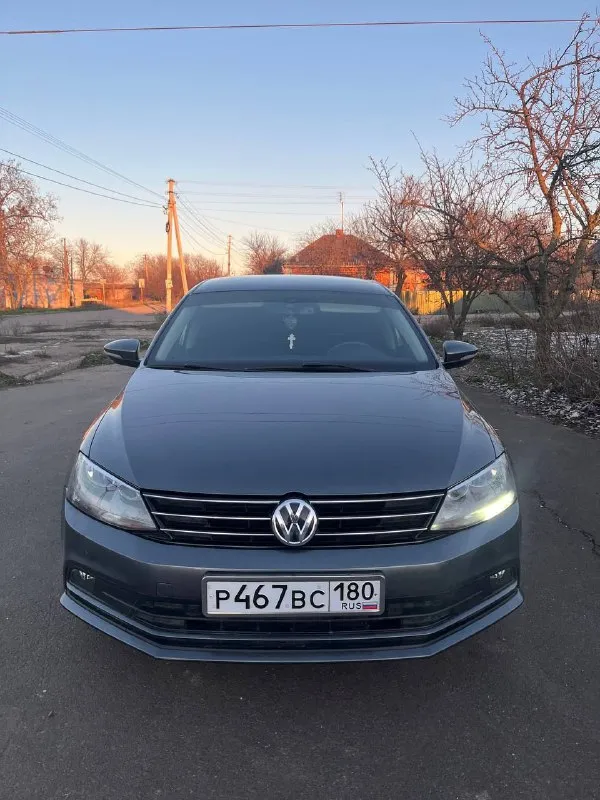 Продам свой автомобиль фольксваген джета 6 официальный европейка не пригон не америка 2016 г объем 1... - фотография