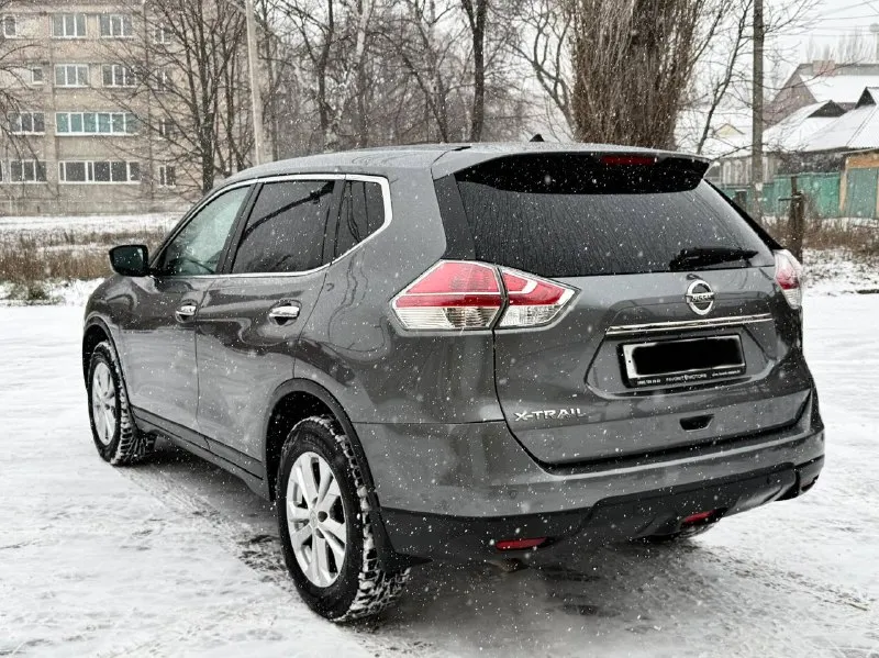 Nissan x-trail год выпуска - 2015 пробег - 132.000km цена - 1.585.000₽ тел. - +79496799814 либо - +79493902663 продам шикарную машину. двигатель 2.0 бензин с автоматической коробкой передач. техническая часть на 5+ полностью обслужена и не требует ни каких вложений. по кузову без каких либо дефектов. богатая комплектация: диски r-17 с отличной зимней резиной + комплект летней в подарок. 2 пары ключей; эл. богажник; бесключевой доступ; кнопка старт-стоп; круиз-контроль с дистроником; двухзонный климат-контроль; подогревы всех сидений; эл. ручник; датчик света и дождя; передние и задние парктроники; штатная мультимедиа со всеми современными плюшками; мультируль; зеркало заднего вида с авто затемнением; полный бортовой компьютер; датчик шин; эл. складываемые зеркала с подогревом и многое другое. на этих же номерах есть телеграм ( связь не всегда хорошая ) 📲 tg: @vladimir_23_23_23 📞 звоните: +7(949)6799814 - фотография - 4