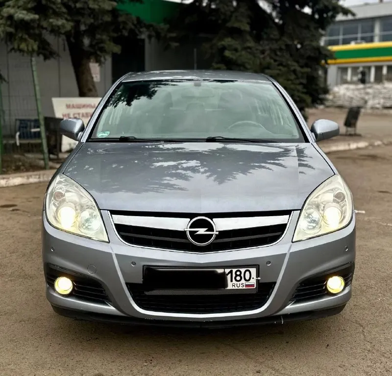 Продам автомобиль опель сигнум, двигатель 2.2 коробка автомат 5 ступенчатая 2003 года выпуска. автом... - фотография