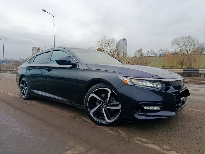 🚗 продаётся honda accord x 1.5 turbo 🚗 📅 год выпуска: 2020 ⚙️ двигатель: 1.5 turbo (194 л. с.), бенз... - фотография