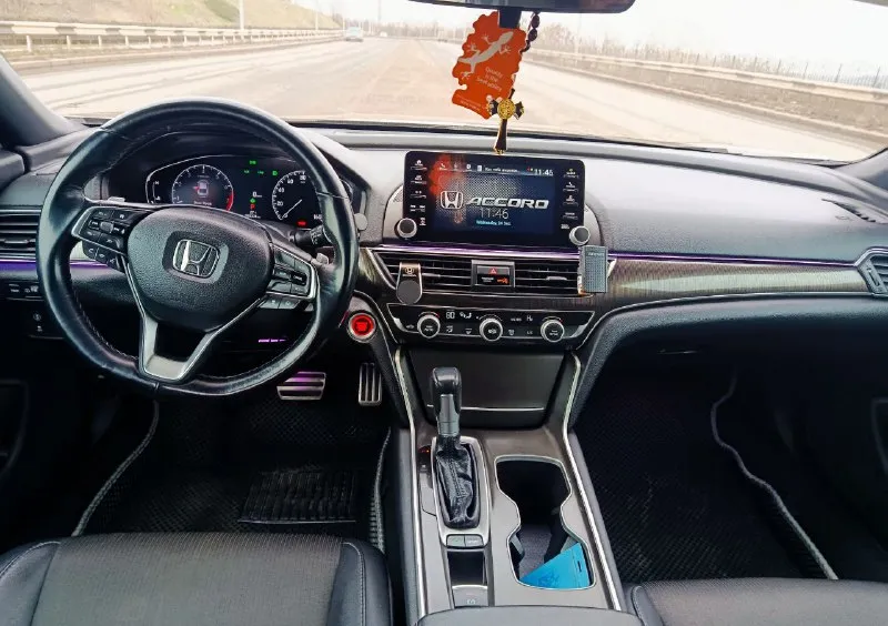 🚗 продаётся honda accord x 1.5 turbo 🚗 📅 год выпуска: 2020 ⚙️ двигатель: 1.5 turbo (194 л. с.), бензин ⚙️ кпп: автомат (cvt) ⛽️ расход: от 7л/100 км 📍 пробег: 78 000км 📌 привод: передний 🪪 птс: электронный / я владелец 💡 комплектация: — адаптивный круиз-контроль, удержание полосы. — камера заднего вида — мультимедиа с carplay / android auto — комбинированый салон — двухзонный климат — амбиентная подсветка салона ⠀ ✅ машина в отличном состоянии, ничего делать не нужно, сел и поехал. ✅ вся электроника работает ✅ своевременное обслуживание, свежие масла и фильтра ✅ готов к проверкам на любом сто ⠀ 💰 цена: 2.4 млн торг 📞 звоните / пишите: +79493484338 📍 осмотр: донецк/макеевка 📞 звоните: +7(949)3484338 - фотография - 3