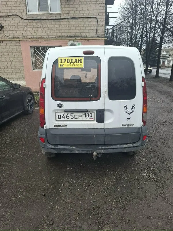 Братан renault kangoo 2006 года 1.5 турбо учёт 180 резина зима лето свежая авто на полном ходу отдам придачу двигатель донор совсем навесным цена за всё 520 руб есть торг небольшой у капота номер телефона +79493164213 звонить в любое время роман 📞 звоните: +7(949)3164213 - фотография - 2