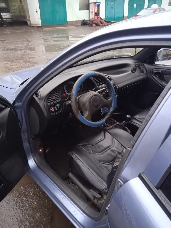 Продам автомобиль достойный внимания 🔥🔥🔥 у автомобиля одни плюсы ➕➕➕ авто 2003 года рождения👆 кузов не варился, и в сварке не нуждается, можете проверить на любой яме 🧐🧐🧐 красил авто 3 года назад. .. рыжиков и прочего нет!!! 🚫 авто семейное, владею автомобилем с 2009 года, я владелец!!! ходовая, мотор в оч. .. s="emoji" style="background-image:url('//telegram. org/img/emoji/40/f09fa498.png')">🤘🤘 стоит газ и зарегистрирован 😎😎😎 резина зима на дисках, лето на титанах резина отличная титаны хорошие 👊👊👊 карты дверей евро, 2 эл. ст передних, камера заднего вида выведена на 2d магнитолу. приборка шевроле 🤨🤨🤨 это редкое состояния кузова для такого автомобиля! в подарок к любимому автомобилю новая ходовая, закупился для замены после зимы. ... цена 350₽ +79493628544 - фотография - 6