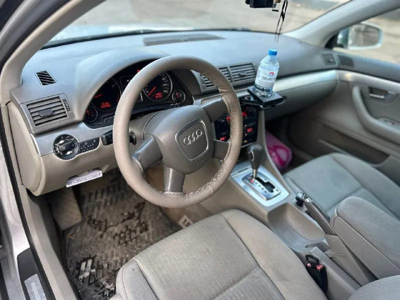 Audi a4 b7 2006г 2.0 cvt пробег 184 тыс мотор без нареканий, вариатор работает идеально, не пинается, не проскальзывает. кузов не гнилой и без рыжиков. дно и пороги все целое. из последнего в машине делалось: все рычаги, колодки, диски, кулаки, граната, задние стойки, радиатор печки, блок комфорта, датчик температуры. комплектация: двухзонный климат контроль, подогрев передних сидений, датчик света, 4эсп, регулировка зеркал. с авто в комплекте: резина зима и лето, 2 ключа, видео-регистратор. документы в порядке. полное переоформление. цена: 680 тыс +79495064409 - фотография - 10