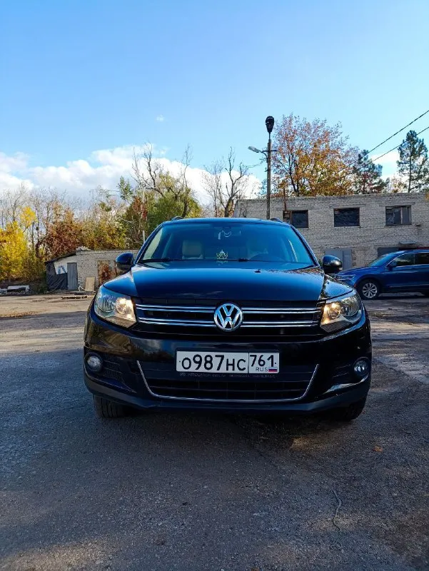 Продам фольксваген тигуан 2014 г. в. объем двигателя 1.4 турбо, передний привод. 2 собственник, езди... - фотография