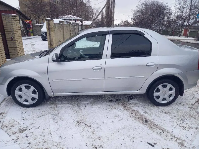 Продам рено логан 2014 года автомобиль в отличном состоянии вложений абсолютно не требует цена: 620 тысяч торг все вопросы по телефону: +79493835274 - фотография - 5