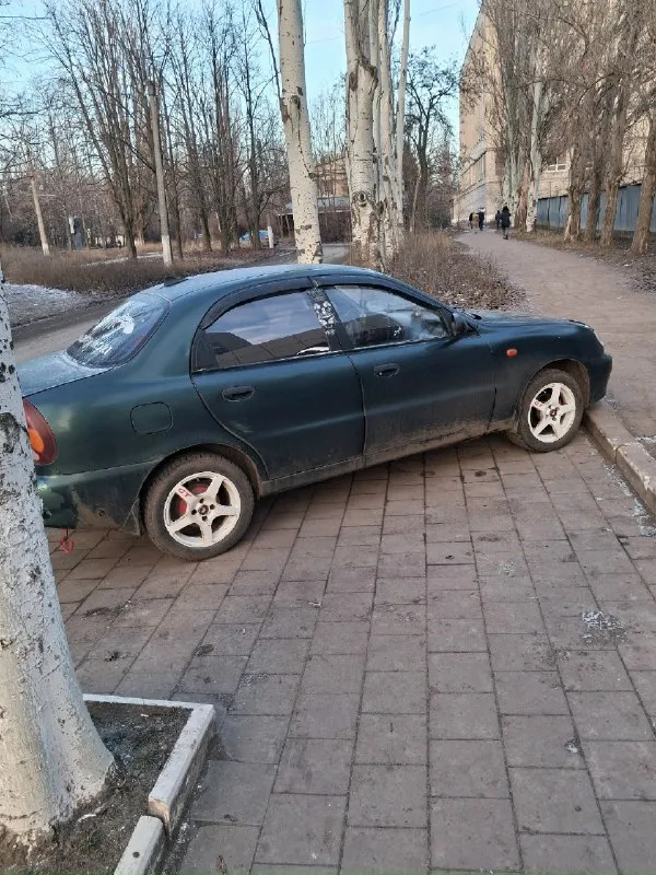 Продам горловка срочно. chevrolet ланос 2006г 1.5мотор. 15 диски резина зима, газ пропан двигатель коробка ходовка всё норм. много чего сделано, за машиной следил. 160р. +79490932028 гидроусилитель туманки музыка свет леды. документы в порядке 📞 звоните: +7(949)0932028 - фотография - 2