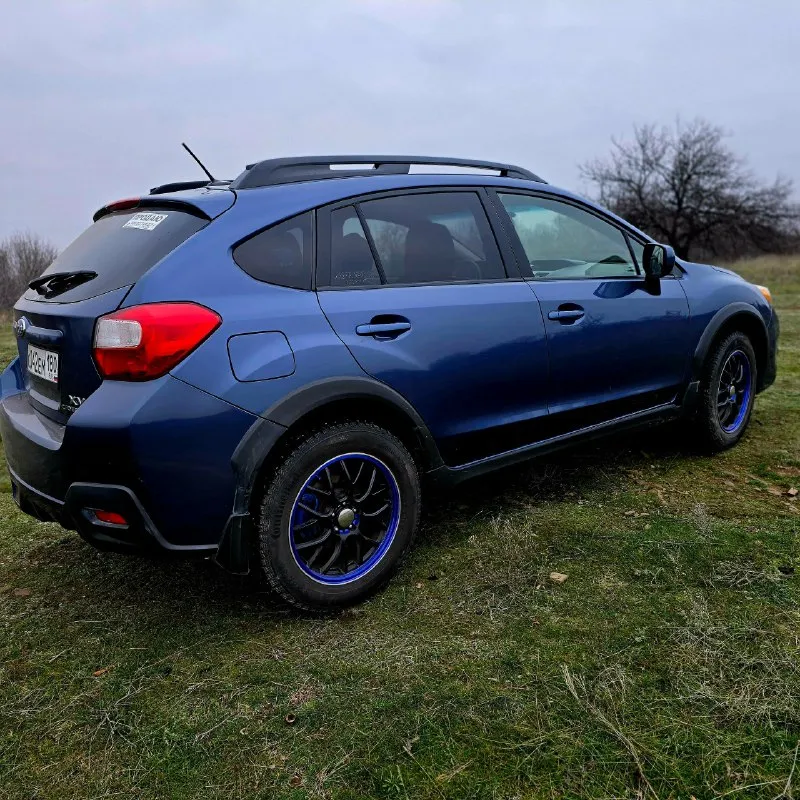 Продам subaru krosstrek 2013 г. в. мотор 2.0 без проблем каких-либо в паре с вариатором, полный прив... - фотография